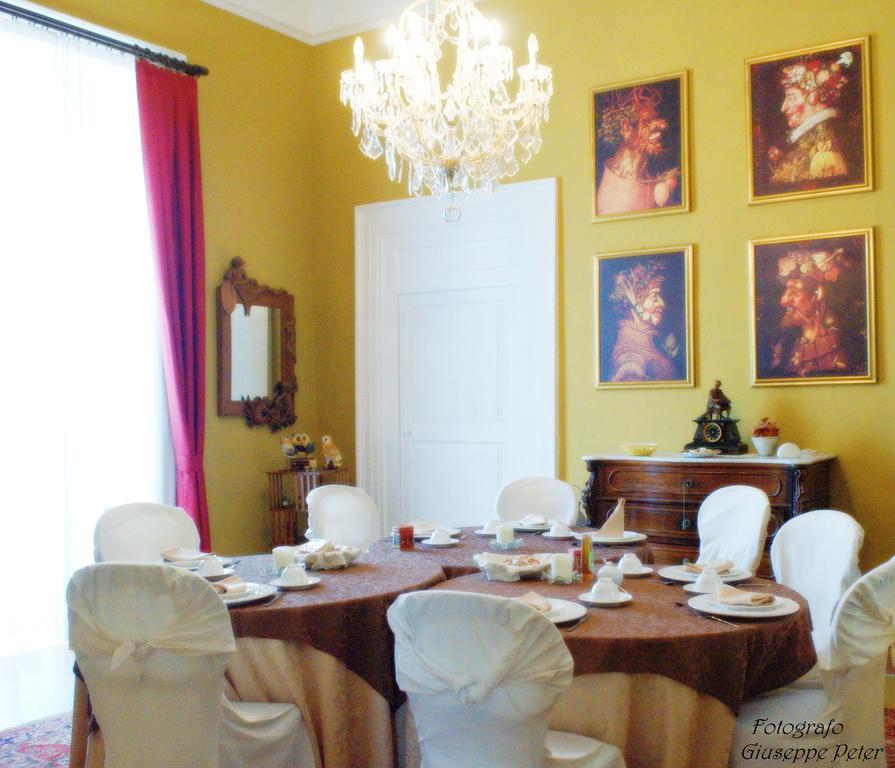 B&B Casa Cavalli ลูเชรา ภายนอก รูปภาพ