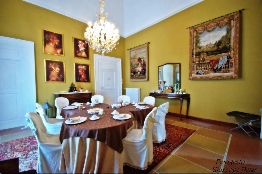 B&B Casa Cavalli ลูเชรา ภายนอก รูปภาพ