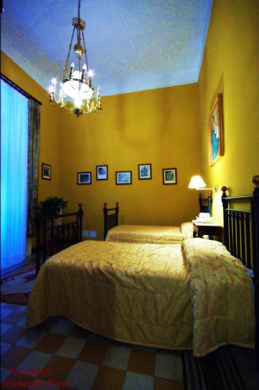 B&B Casa Cavalli ลูเชรา ห้อง รูปภาพ